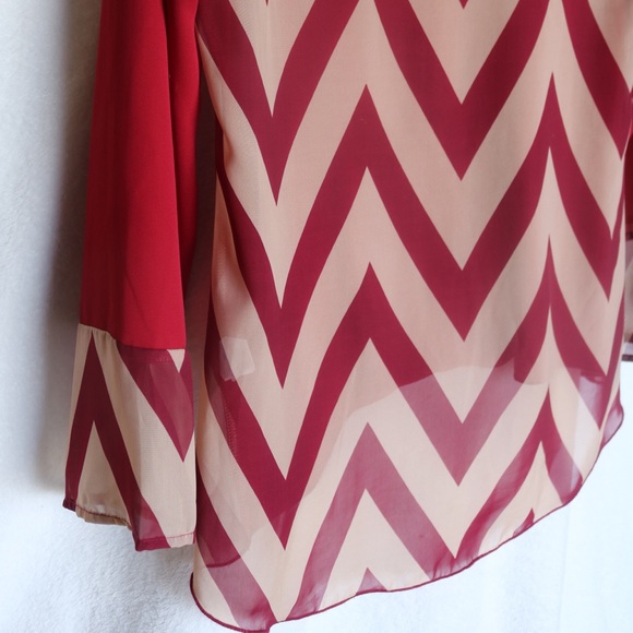 Chevron Blouse - Picture 4 of 4
